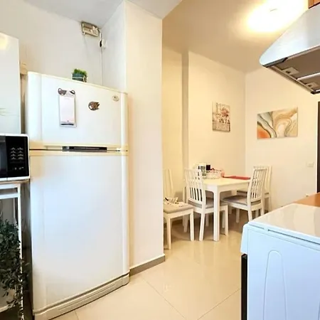 Apartament Magnolia 2bdr Apt Piata Romana- Piata Victoriei *