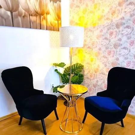 Magnolia 2bdr Apt Piata Romana- Piata Victoriei *