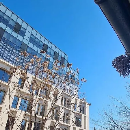 Magnolia 2bdr Apt Piata Romana- Piata Victoriei Apartament Bucureşti