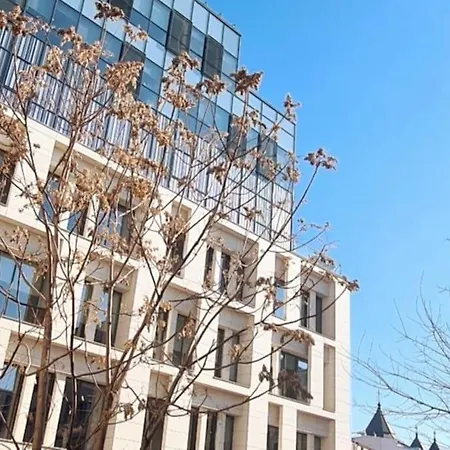 Magnolia 2bdr Apt Piata Romana- Piata Victoriei * Bucharest