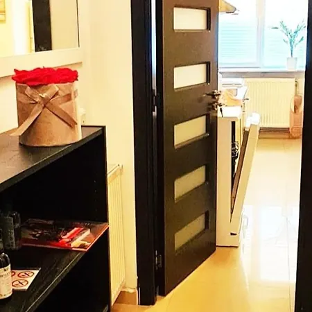 Apartment Magnolia 2bdr Apt Piata Romana- Piata Victoriei *